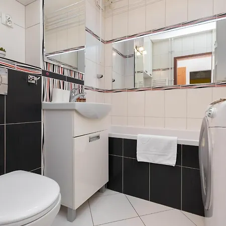 Shortstaypoland Dickensa Apartment Warschau