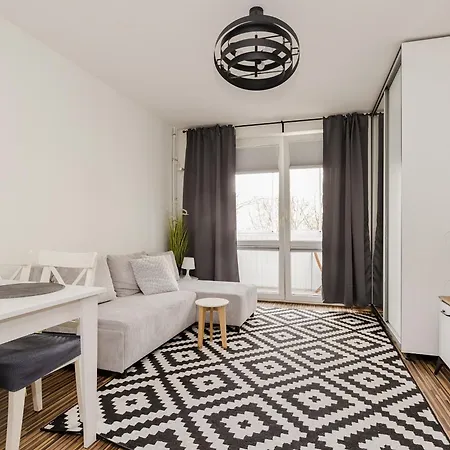 Shortstaypoland Dickensa Apartment *